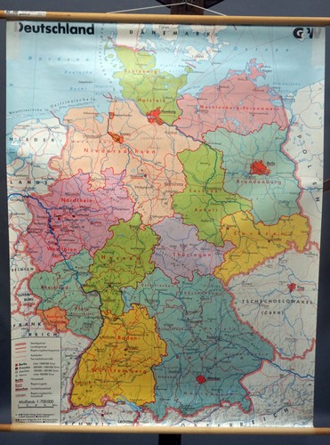 Vintage pull down - vintage, map