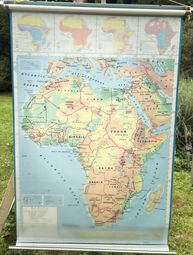 Vintage 1977 africa pull - africa, down